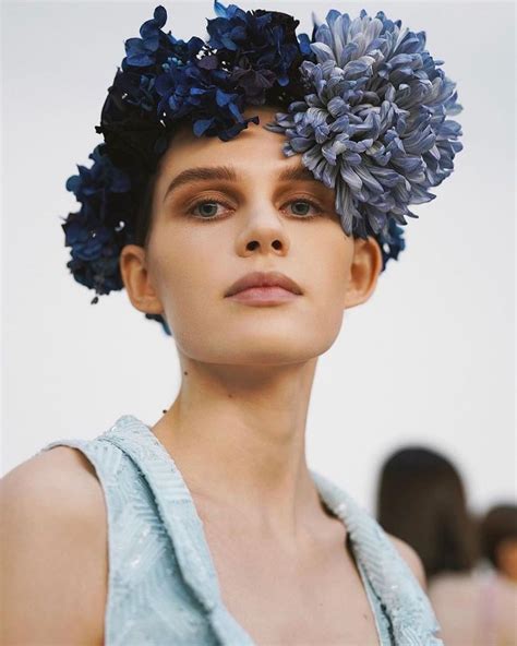 Chanel SS21 Haute Couture Show: Beauty Report 